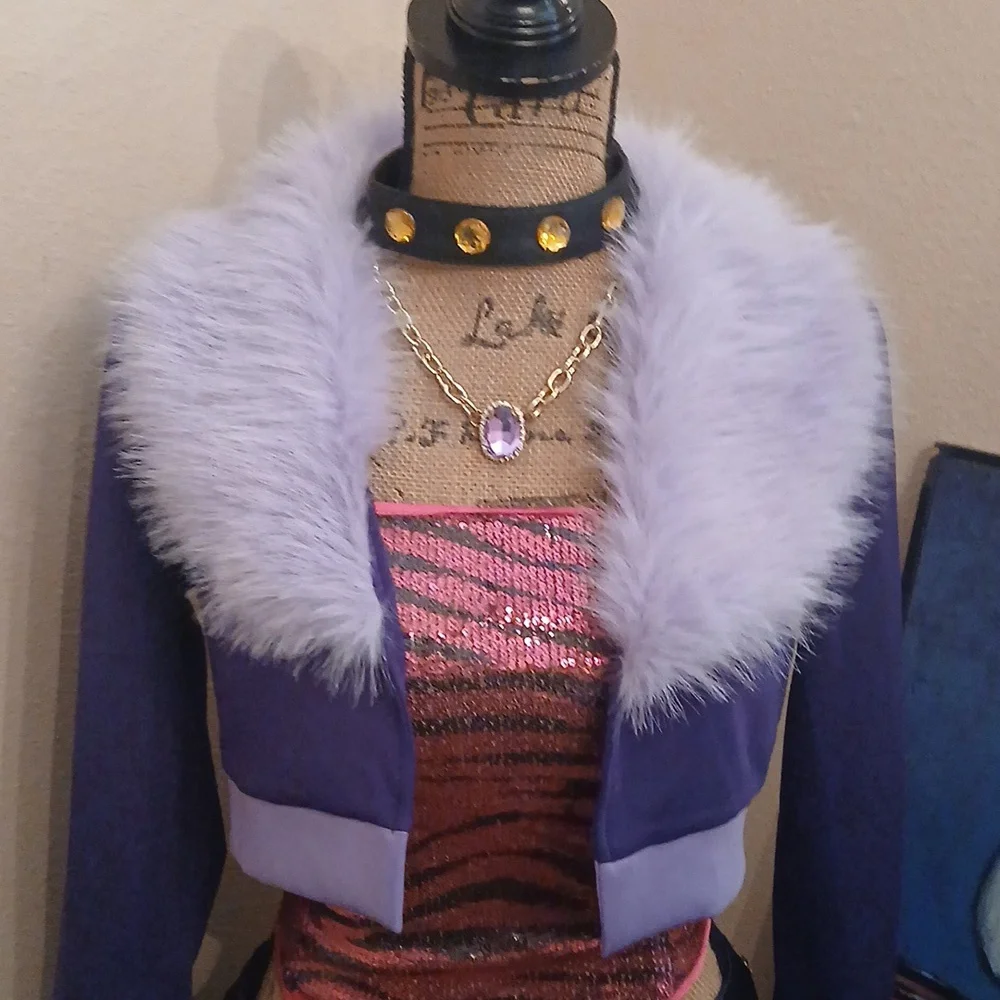 Dolls Kill be freaky